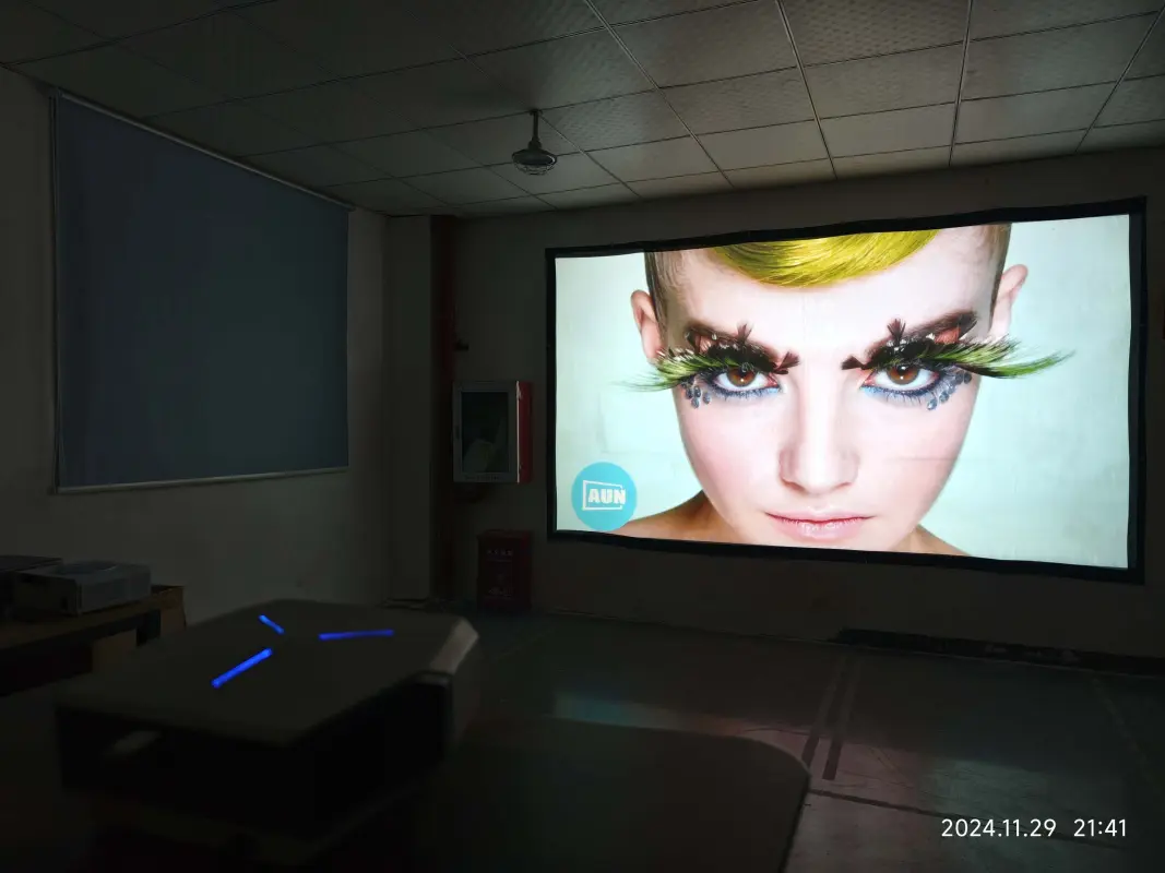 A004 Pro light off - Best Projector - AUN Projector