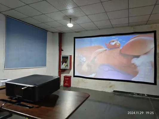 U002 strong light - Best Projector - AUN Projector